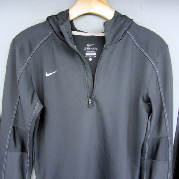 Nike Dri-Fit 1/4 zip pull over Women's. Size Small. - Picture 5 of 9